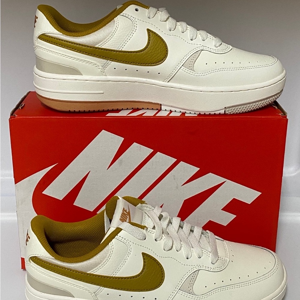 Nike Gamma Force Low Sail Bronzine W - DX9176-105 NEW WITH BOX SZ 10